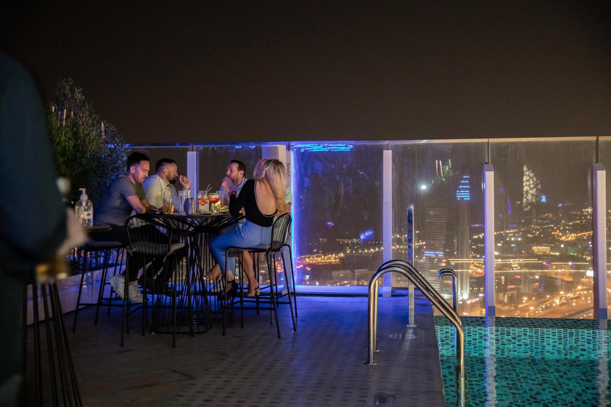 Taj Jumeirah Lakes Towers Dubaj Kültér fotó